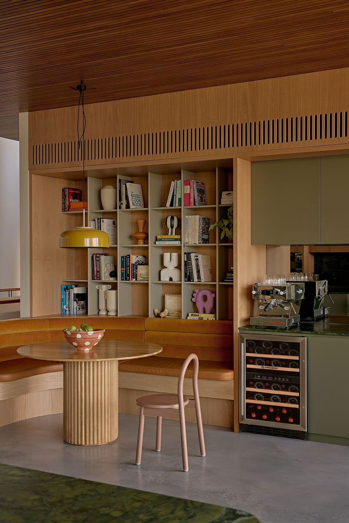 Vinobox 2 temperature with stainless steel door in a cafe